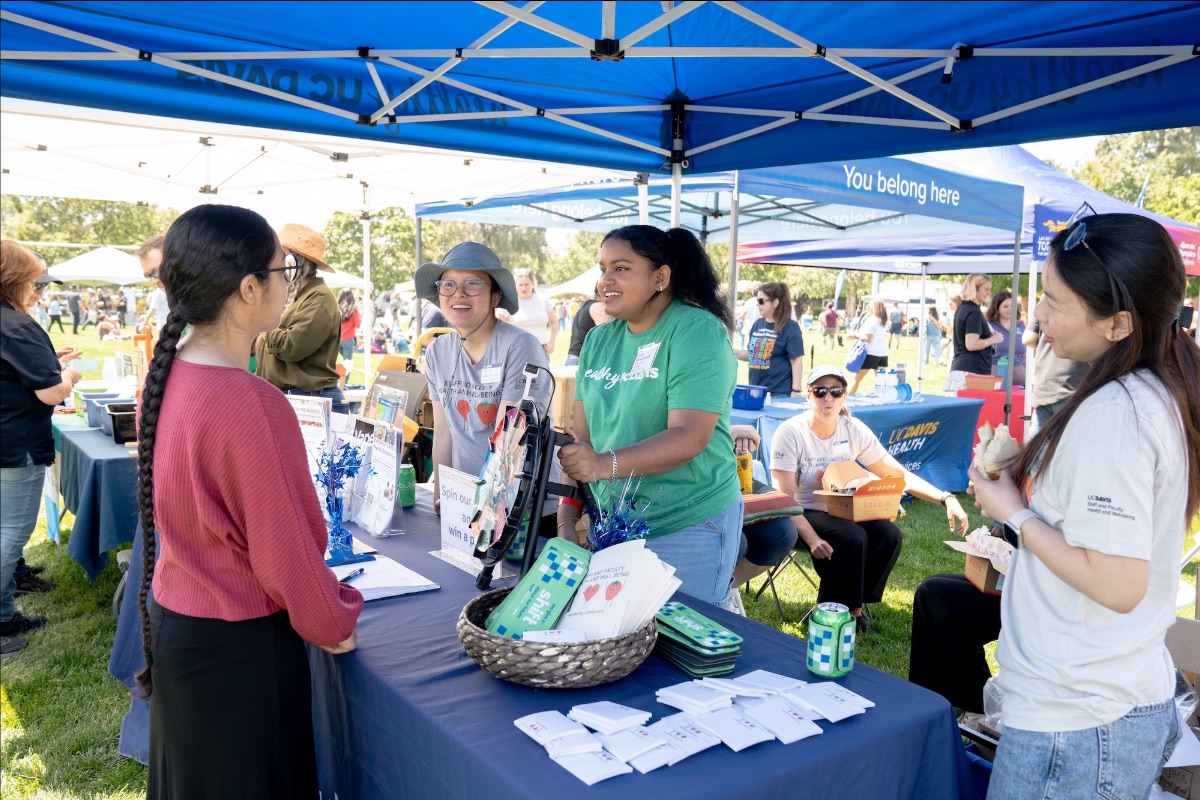 Healthy UC Davis tabling at TGFS