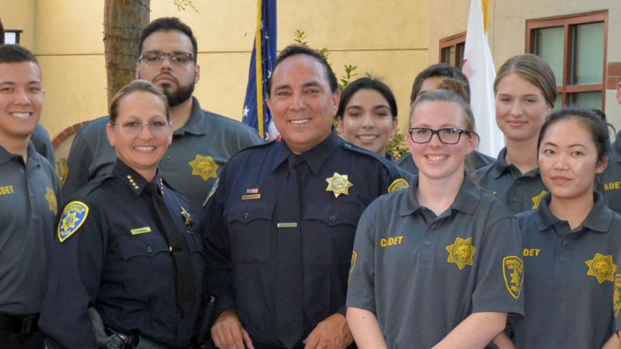 Group photo with Holguin